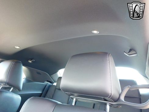 Used 2011 Dodge Challenger SRT8 image 24