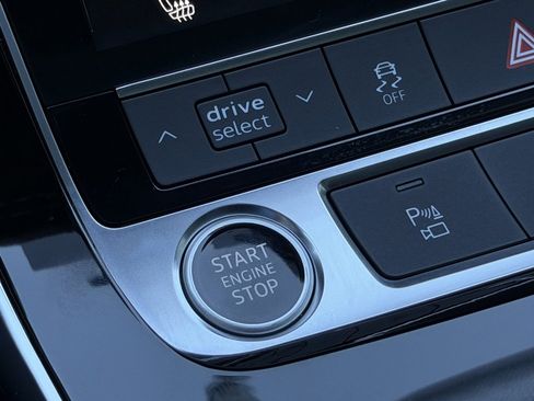 Used 2022 Audi Q7 3.0T Premium Plus w/ Premium Plus Package image 46