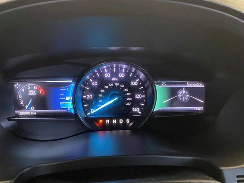 Used 2017 Ford Explorer Limited AWD/4WD image 22