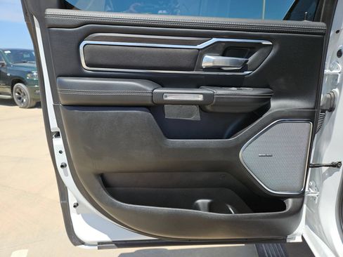 Used 2025 RAM 1500 Laramie RWD image 15