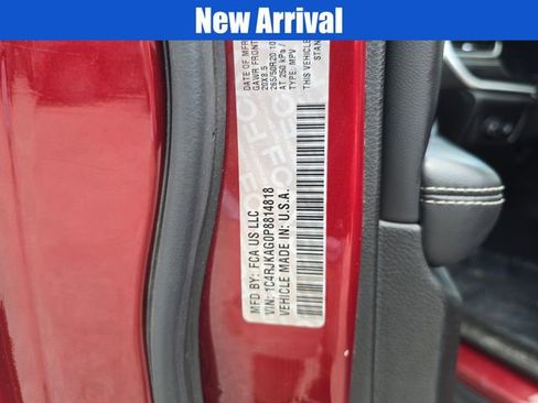 Certified 2023 Jeep Grand Cherokee L Laredo image 30