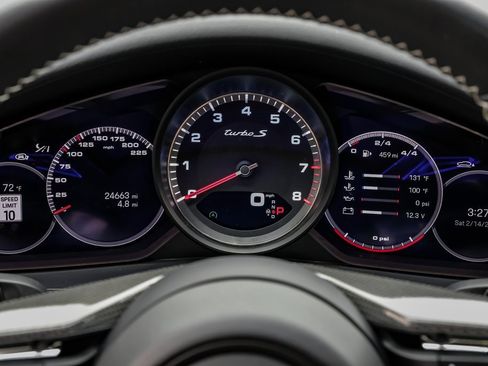 Used 2023 Porsche Panamera Turbo S image 17