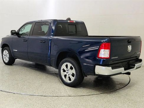 Used 2022 RAM 1500 Big Horn AWD/4WD image 6