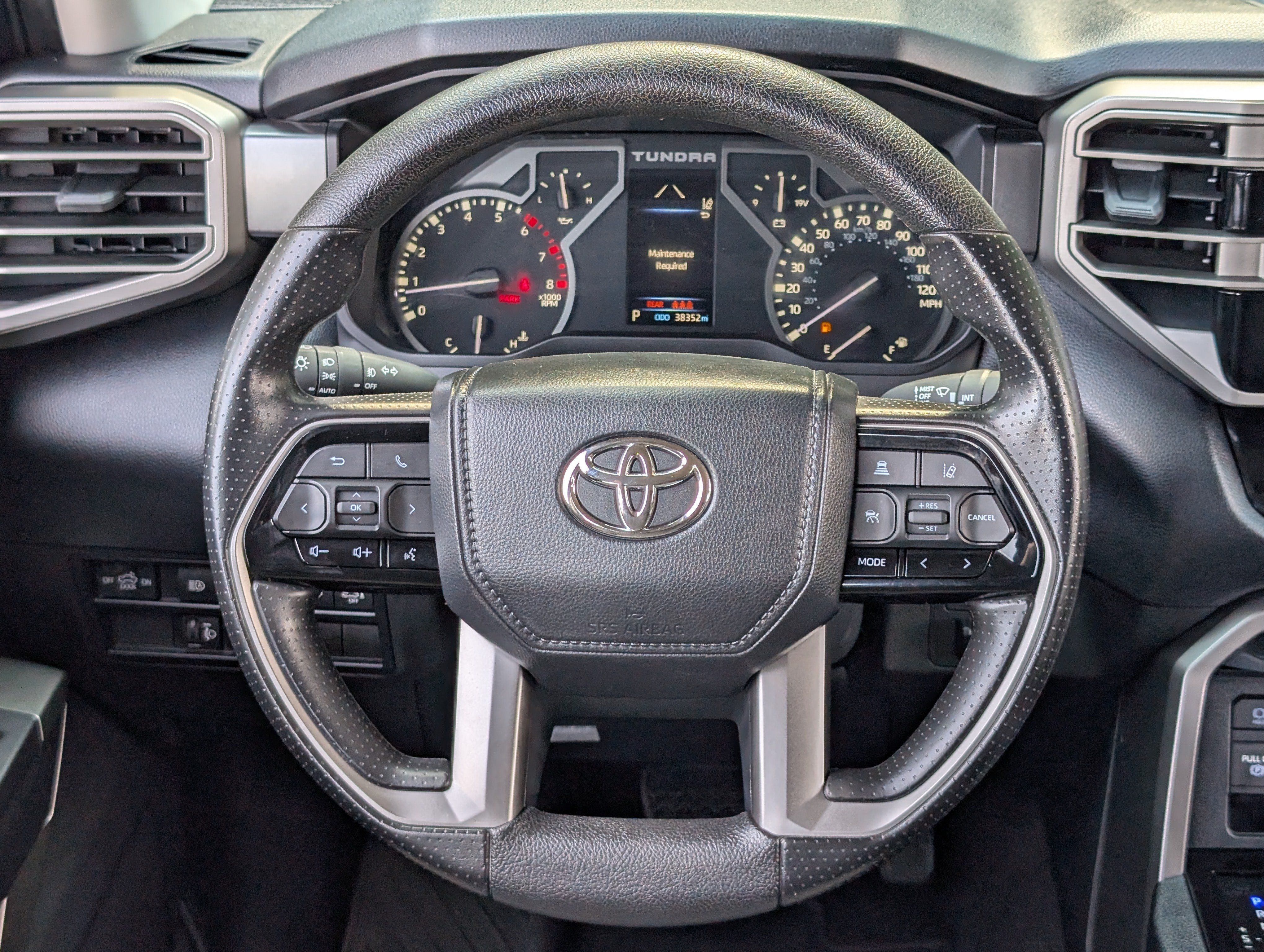 Used 2023 Toyota Tundra SR5 w/ SR5 Convenience Package AWD/4WD image 23