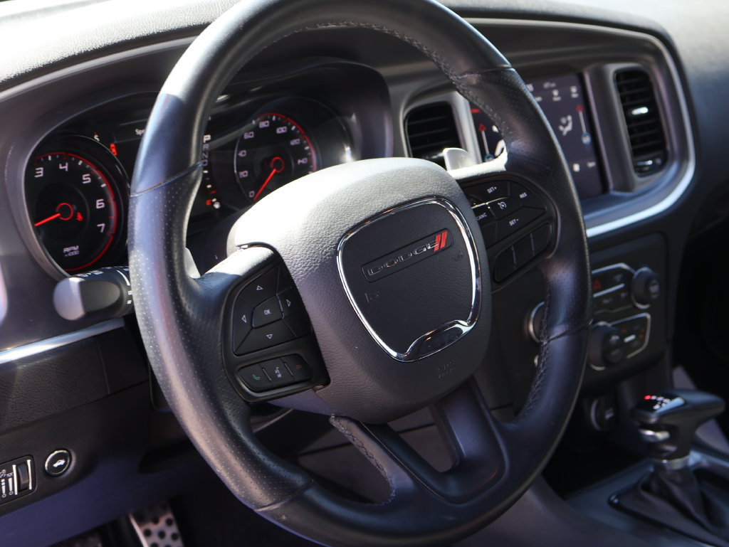 Used 2020 Dodge Charger R/T w/ Blacktop Package RWD image 25