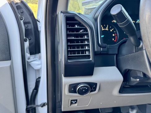 Used 2018 Ford F150 XL RWD image 15