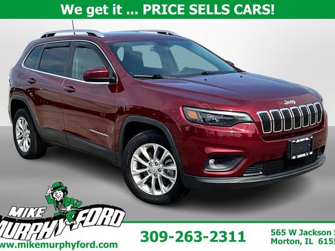 Used 2019 Jeep Cherokee Latitude w/ Cold Weather Group image 1
