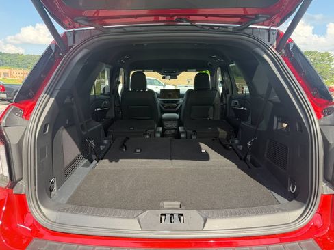 Used 2026 Ford Explorer ST-Line AWD/4WD image 12