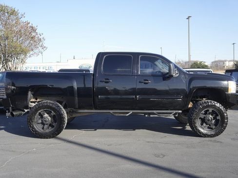 Used 2013 Chevrolet Silverado 2500 LTZ w/ LTZ Plus Package image 5