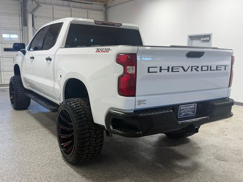Used 2022 Chevrolet Silverado 1500 Custom Trail Boss image 2