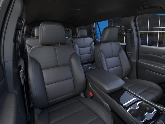 Used 2026 Chevrolet Traverse High Country AWD/4WD image 16