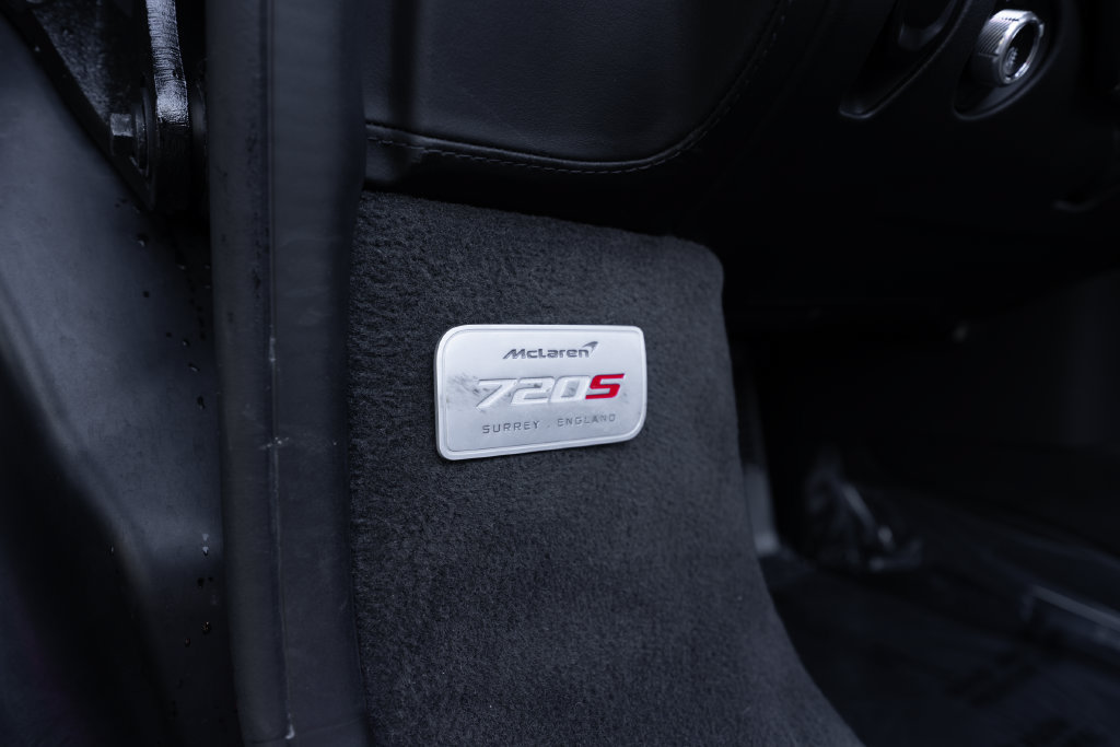 Used 2021 McLaren 720S Luxury RWD image 26
