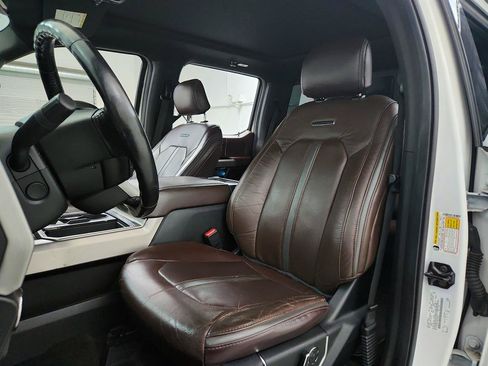 Used 2017 Ford F250 Platinum w/ Platinum Ultimate Package AWD/4WD image 14