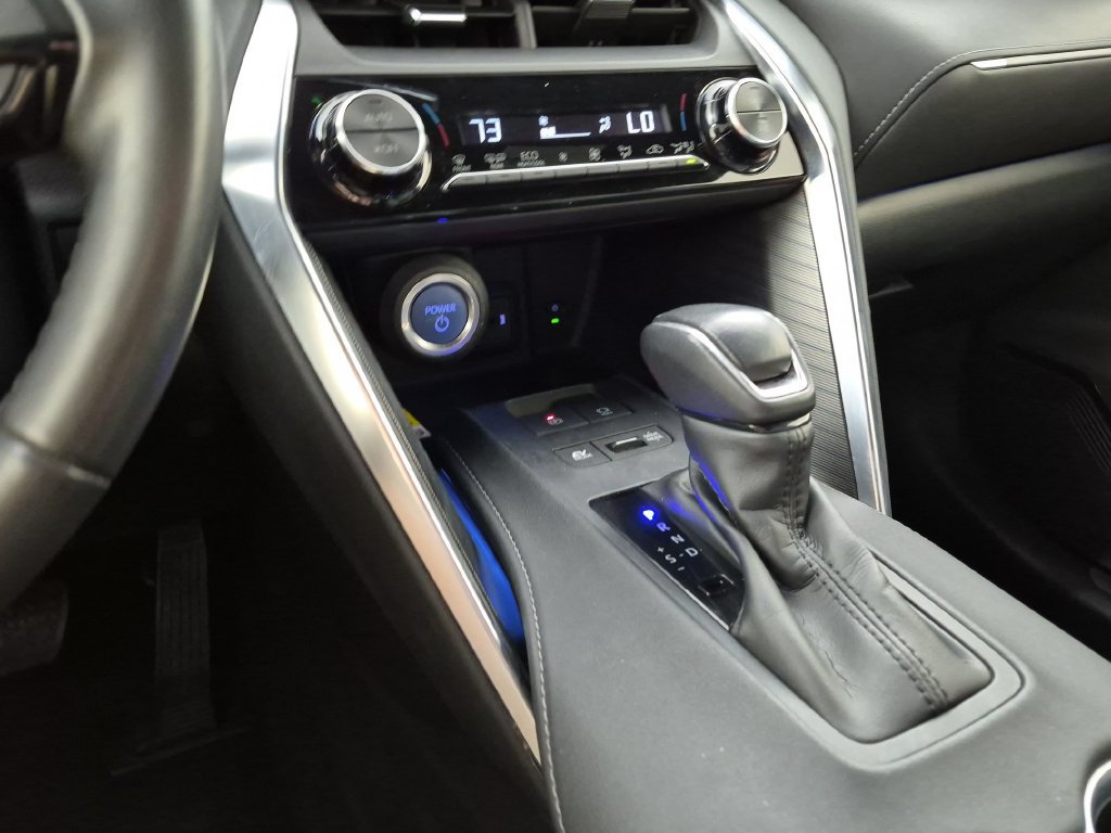 Used 2022 Toyota Venza XLE AWD/4WD image 20