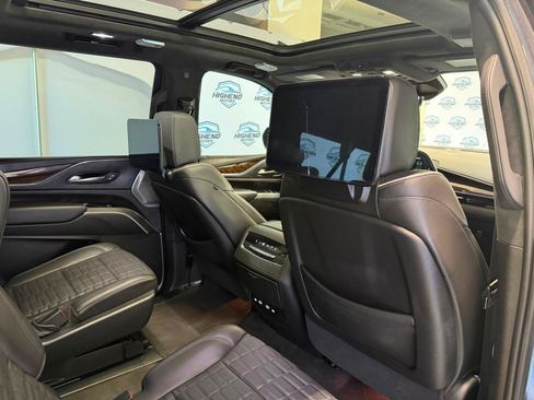 Used 2023 Cadillac Escalade ESV Sport Platinum RWD image 24