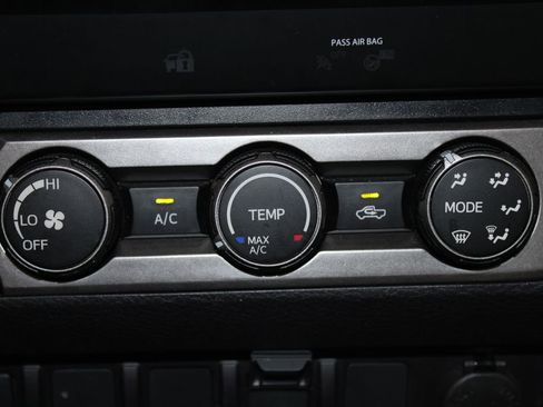 Used 2023 Toyota Tacoma SR image 23