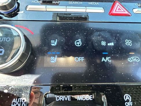 Used 2025 Hyundai Santa Fe Calligraphy image 21