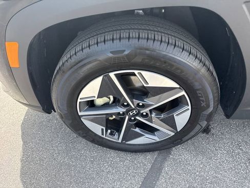Used 2025 Hyundai Tucson SEL AWD/4WD image 38