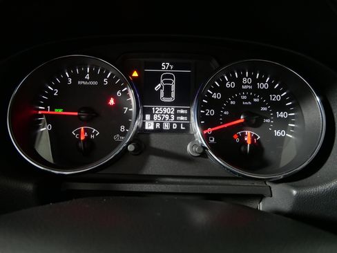 Used 2013 Nissan Rogue S AWD/4WD image 21