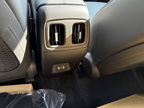 New 2025 Hyundai Santa Cruz Limited image 15