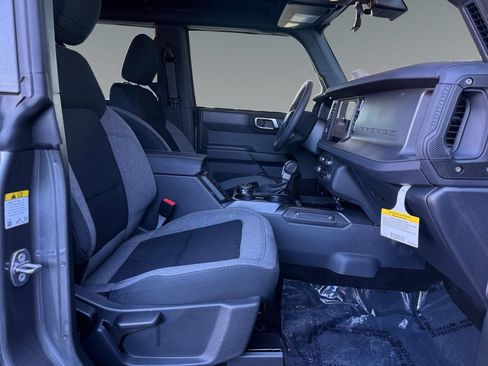 New 2025 Ford Bronco 4-Door AWD/4WD image 21