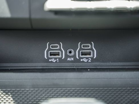 New 2026 RAM 1500 4x4 Crew Cab image 26
