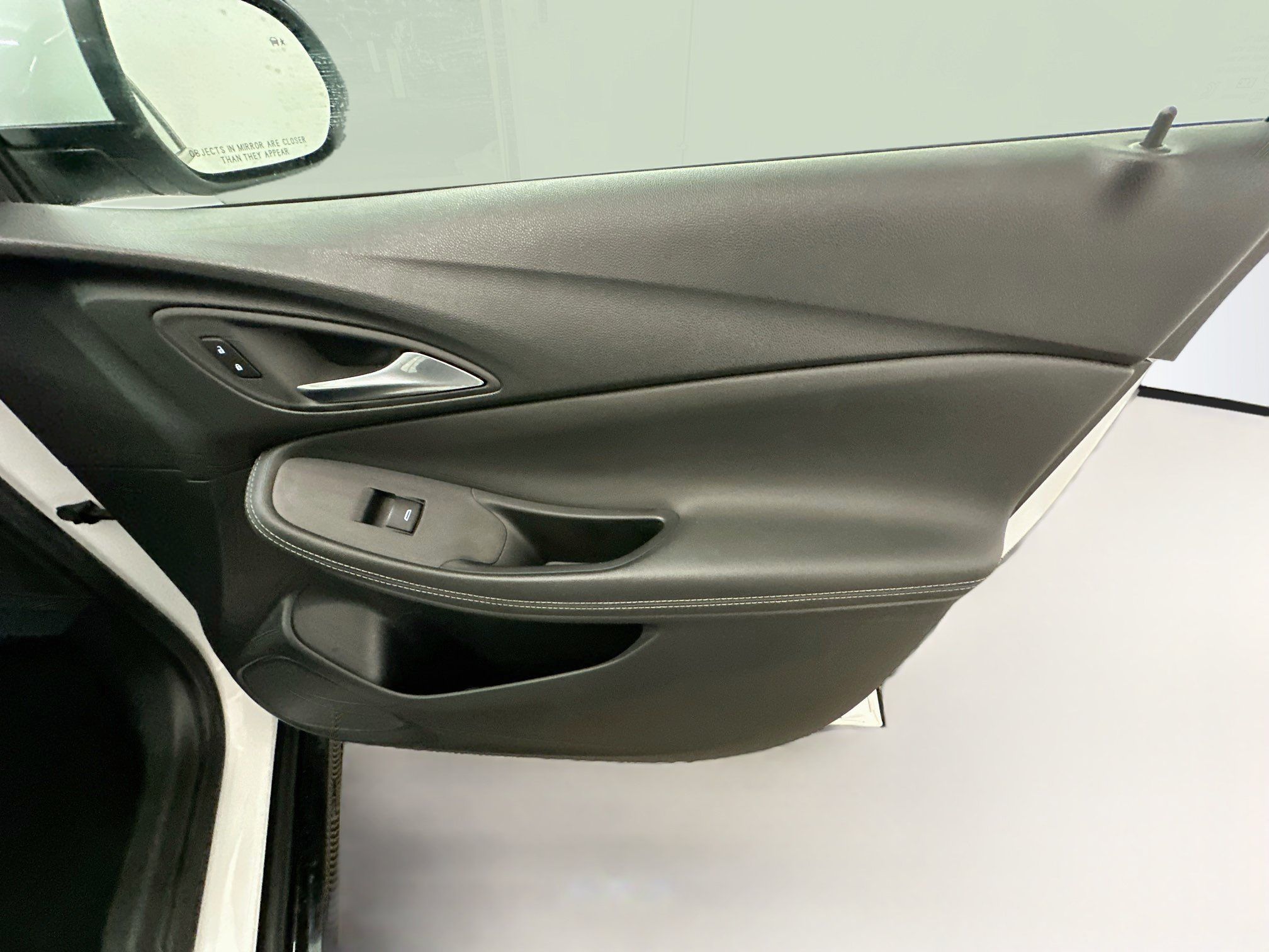 Used 2024 Buick Encore GX Sport Touring AWD/4WD image 32