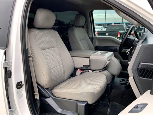 Used 2017 Ford F350 XLT w/ XLT Value Package AWD/4WD image 9