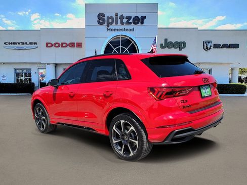 Used 2025 Audi Q3 2.0T Premium Plus w/ Premium Plus Package AWD/4WD image 3