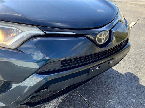 Used 2018 Toyota RAV4 LE w/ All Weather Liner Package image 26