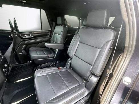 Used 2023 Chevrolet Tahoe Z71 w/ Luxury Package image 26