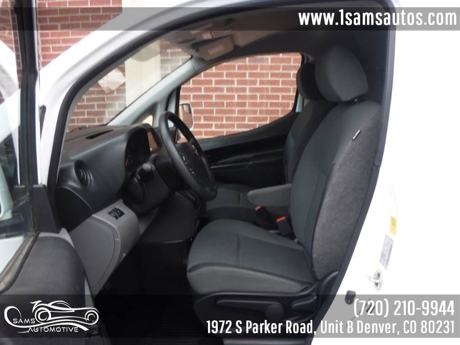 Used 2020 Nissan NV200 SV FWD image 11