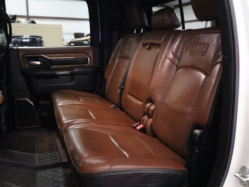 Used 2023 RAM 3500 Limited AWD/4WD image 9