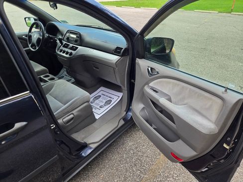 Used 2008 Honda Odyssey LX image 23