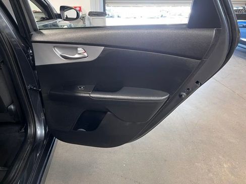 Used 2023 Kia Forte LXS FWD image 15