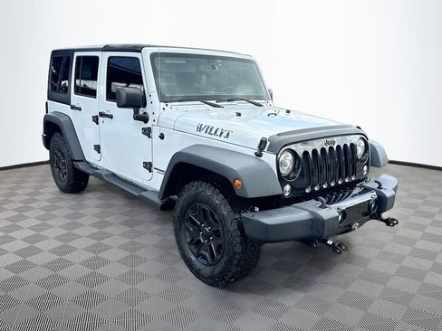 Used 2017 Jeep Wrangler Unlimited Sport image 4