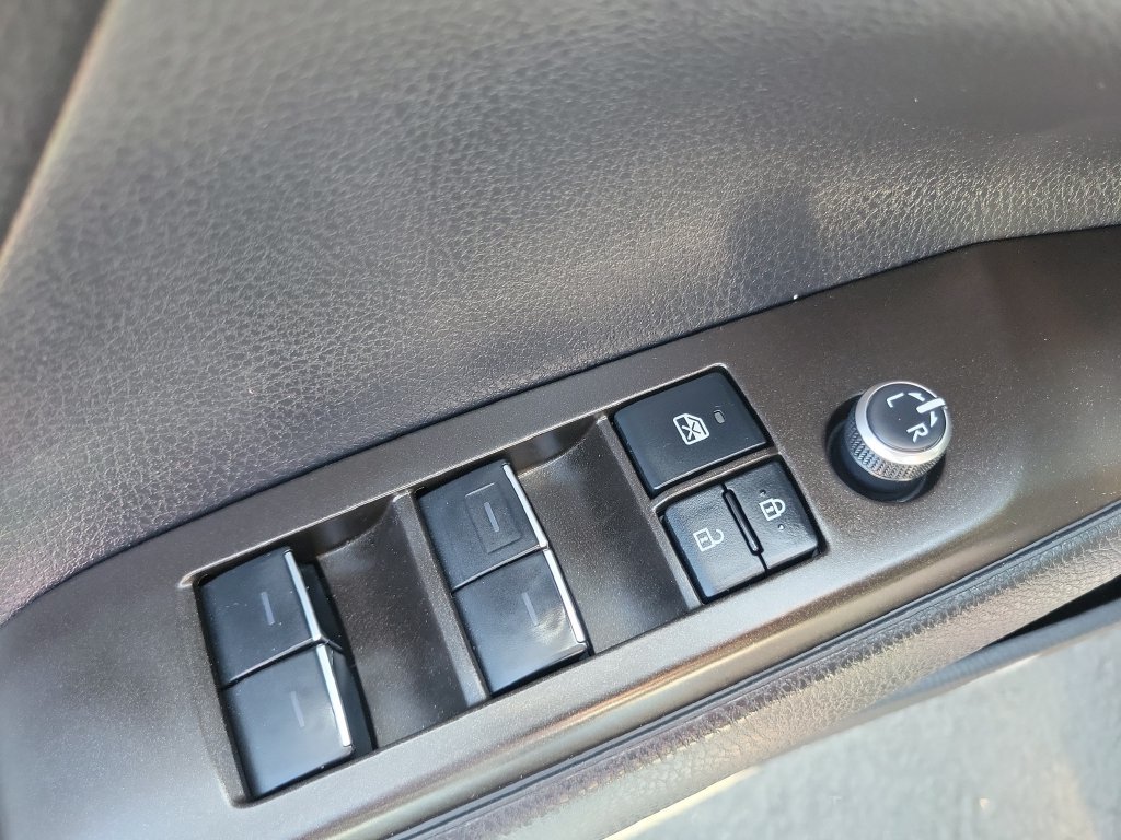 Used 2023 Toyota Camry XSE w/ Cold Weather Package AWD/4WD image 22