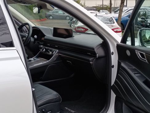 Used 2024 Genesis GV80 2.5T image 19