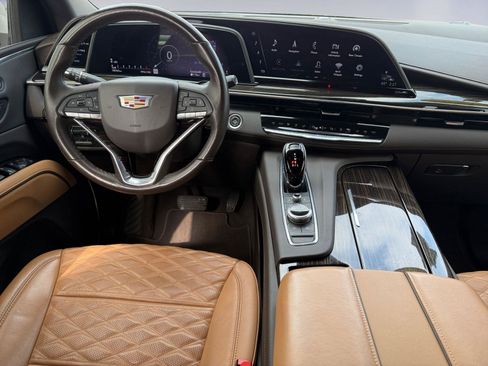 Used 2021 Cadillac Escalade ESV Sport w/ Driver Assist Tech Package image 21