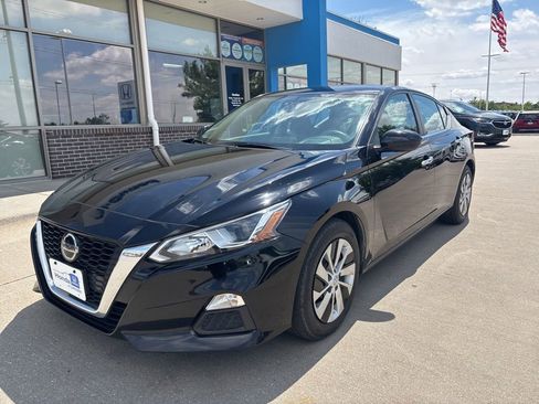 Used 2020 Nissan Altima 2.5 S FWD image 1
