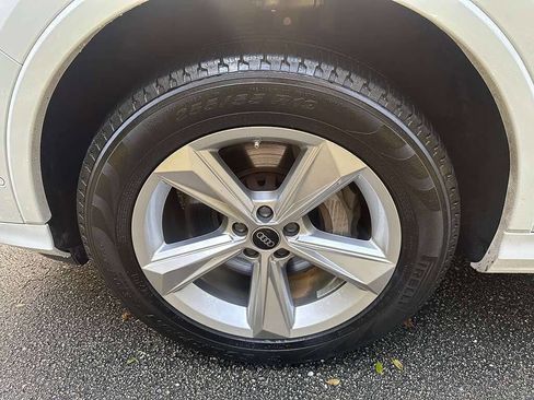 Used 2024 Audi Q7 2.0T Premium Plus image 18