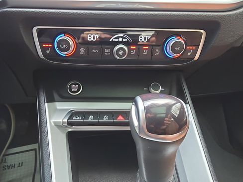 Used 2022 Audi Q3 2.0T Premium w/ Convenience Package image 77