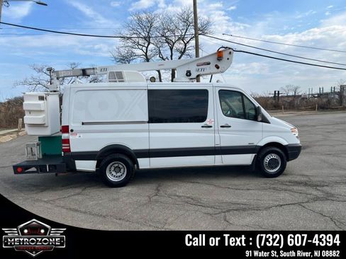 Used 2012 Mercedes-Benz Sprinter 3500 w/ High Idle Fixed Pkg image 14