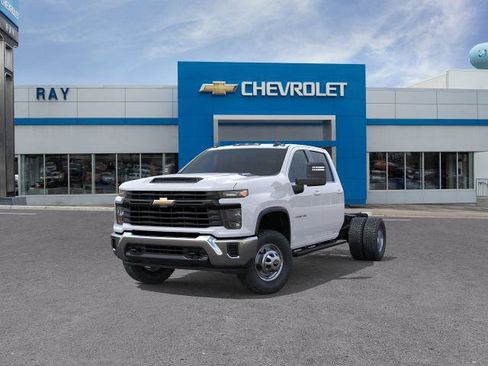 New 2026 Chevrolet Silverado 3500 W/T w/ WT Convenience Package AWD/4WD image 8
