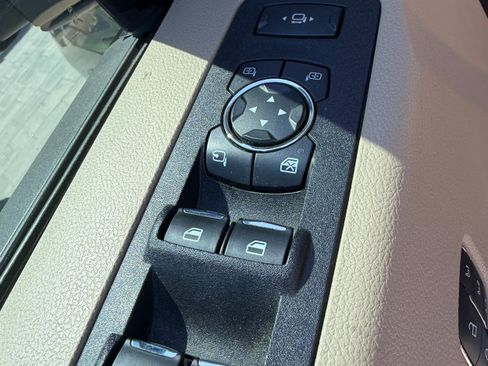 Used 2020 Ford F250 Lariat w/ Lariat Value Package AWD/4WD image 15