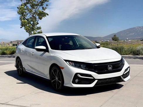 Used 2020 Honda Civic Sport image 3