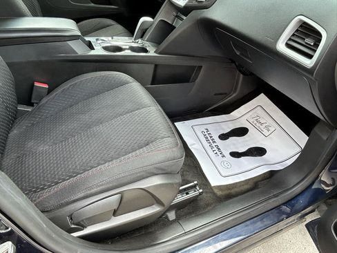 Used 2015 Chevrolet Equinox LS FWD image 12