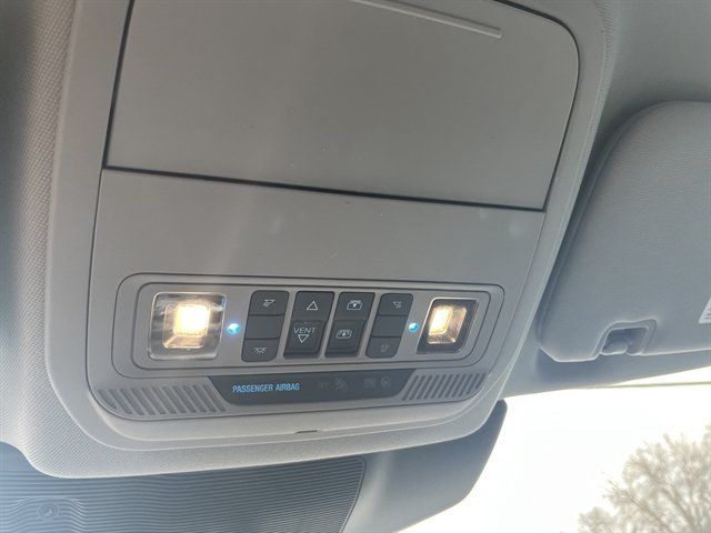 Used 2023 Ford Explorer XLT w/ Equipment Group 202A AWD/4WD image 29