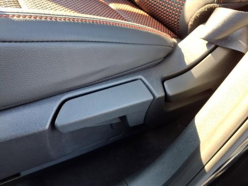 New 2026 Nissan Kicks SR w/ SR Premium Package image 22