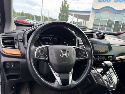 Used 2017 Honda CR-V Touring image 17